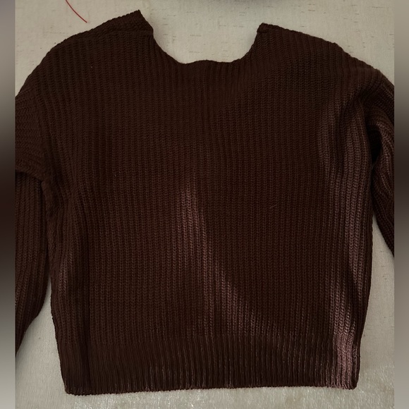 cute winter top - Picture 2 of 3